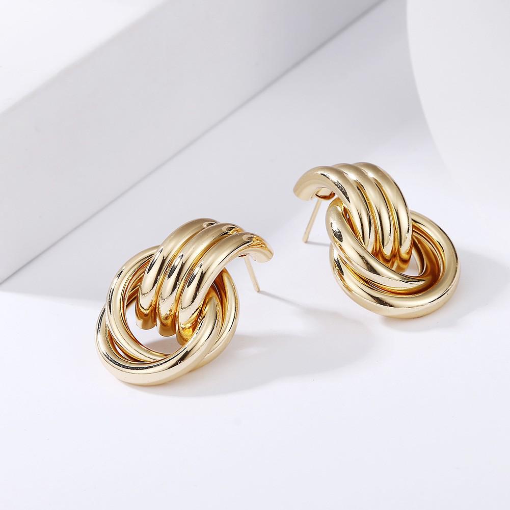 European-American Geometric Twist Circle Earrings – Stylish, Multi-layered, and Versatile