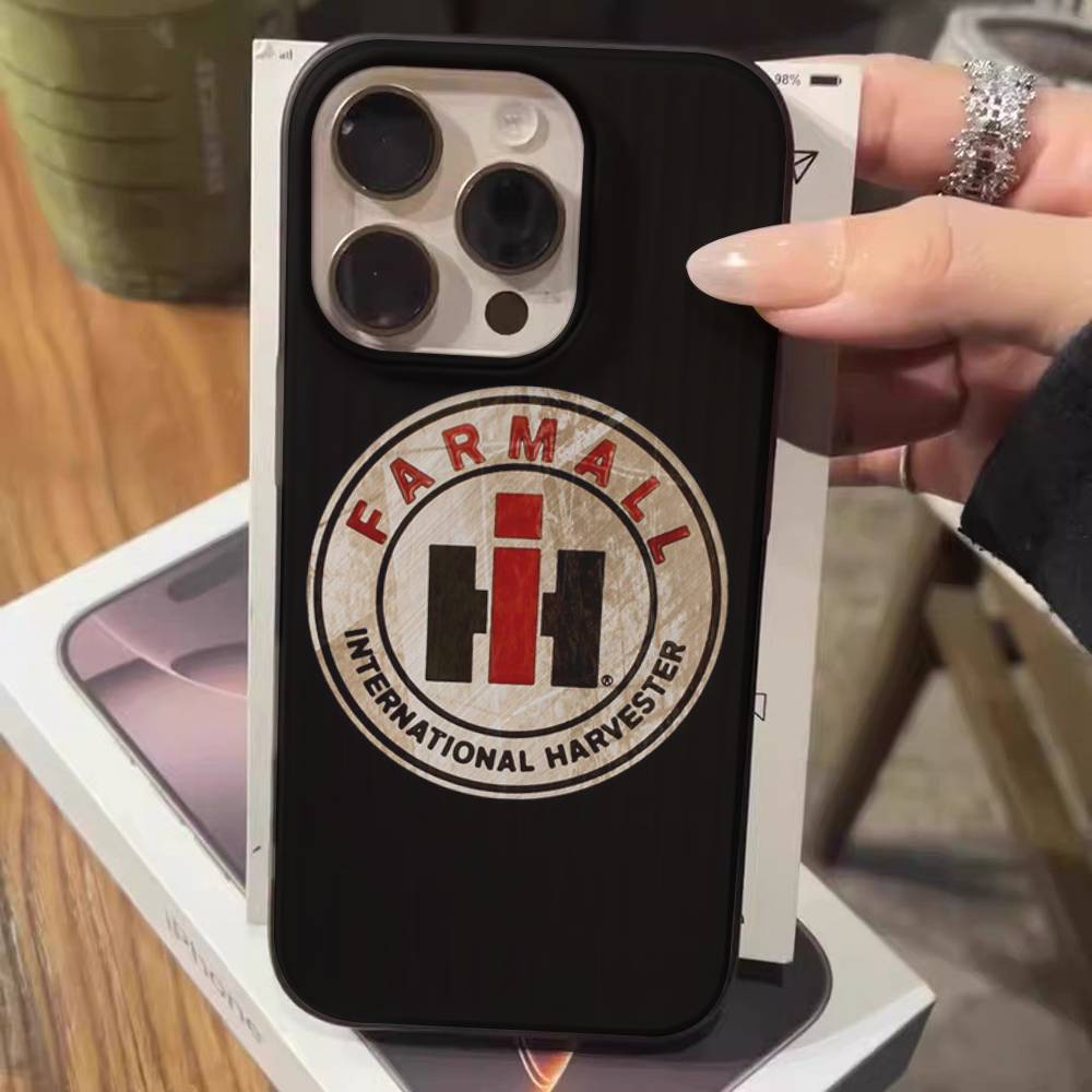 

Case International Havester IH Tractor For IPhone 17 16 15 11 12 13 14 Pro Max Plus Pro Corrugated Translucent Back Phone Cover iPhone 12pro max