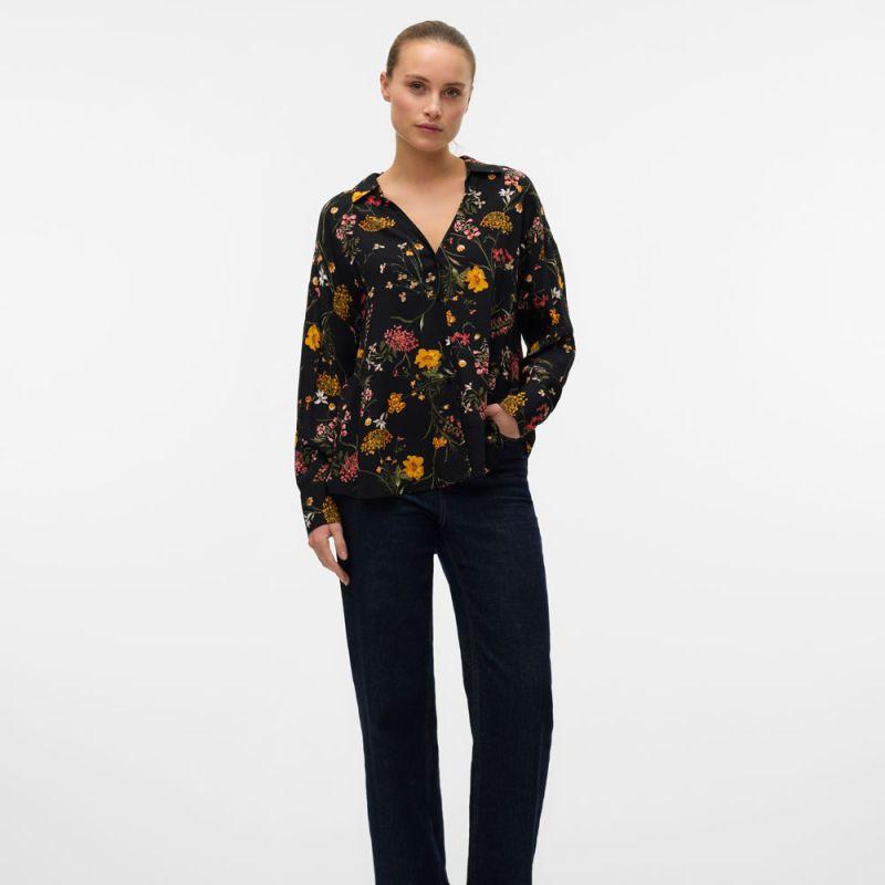 Blomstrete skjorte med knapper Dame VERO MODA