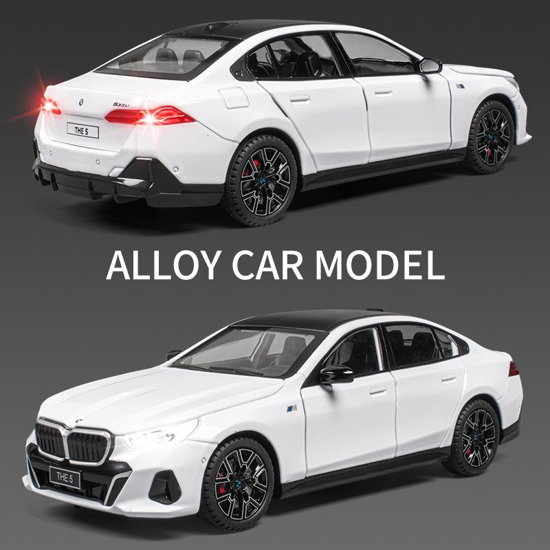 1:24 BMW 5 Series 530Li Cars Toys Miniature Models Alloy Diecast Doors Opened Vehicles with Pull Back Car Perfect Gifts for Kids