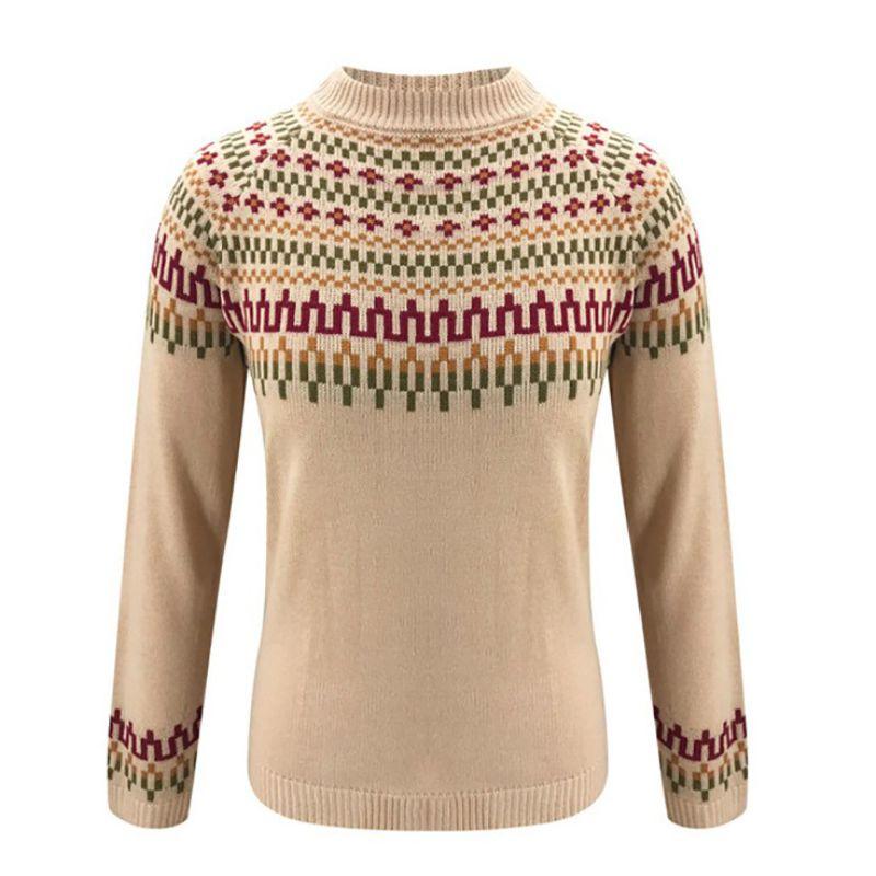 Cozy Women's Knitted Pullover Overwear Featuring Fashionable Stripe Pattern For Winter