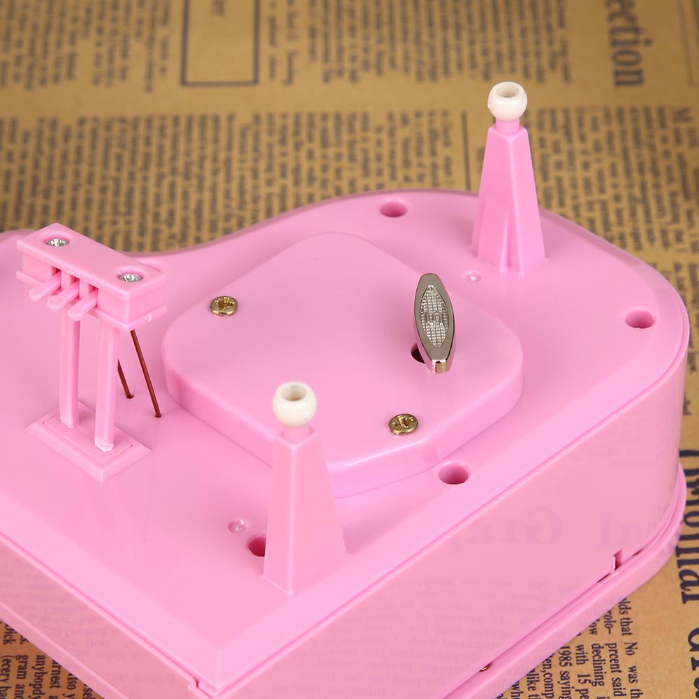 Heart Shape Dancing Ballerina Music Box PLastic Jewellery Box  Carousel Hand Crank Music Box Mechanism Gift For Valentine's Day