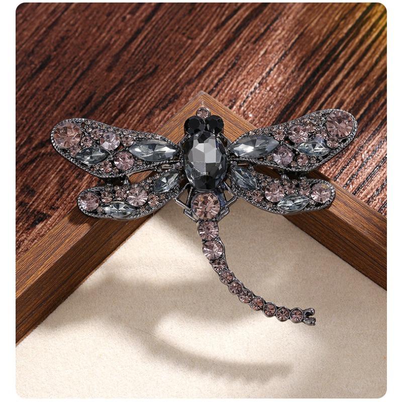 European and American Fashion, Large Dragonfly Brooch, Insect, Retro High-end Feel, Light Luxury, Women's Clothing Accessories, High-end Chest Flower