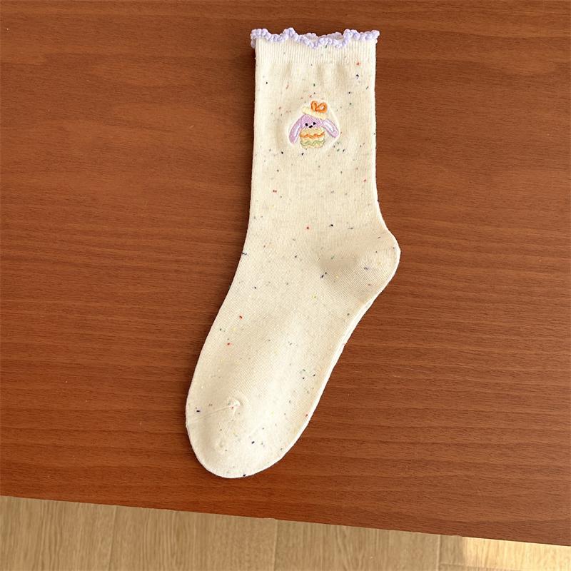 Female Spring and Autumn Embroidery Lovely Cartoon Animal Idea Yarn Aguel Edge In The Tube Pile Pile Socks