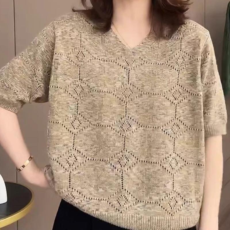 Women's Color Sweater Loose V-neck Pullover Knitted Sweater Short Sleeved Knitted T-shirt