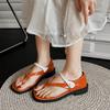 Fashion New Summer Flat Sandals for Woman Fashion Metal Decoration Ladies Footwear Breathable Cross Strap Casual Clip Toe Beach Shoes
