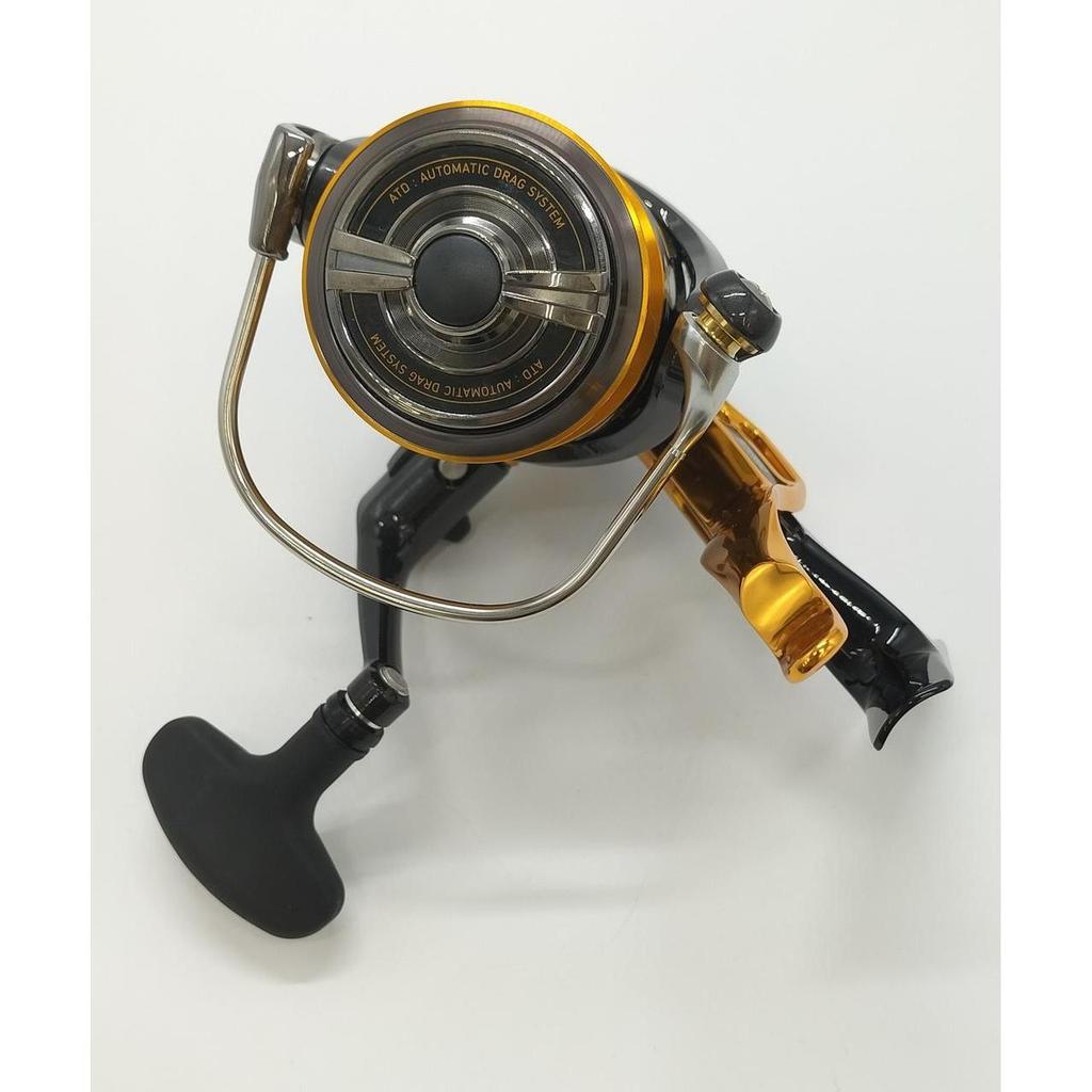 Used DAIWA LAXUS 3000LBD spinning reel