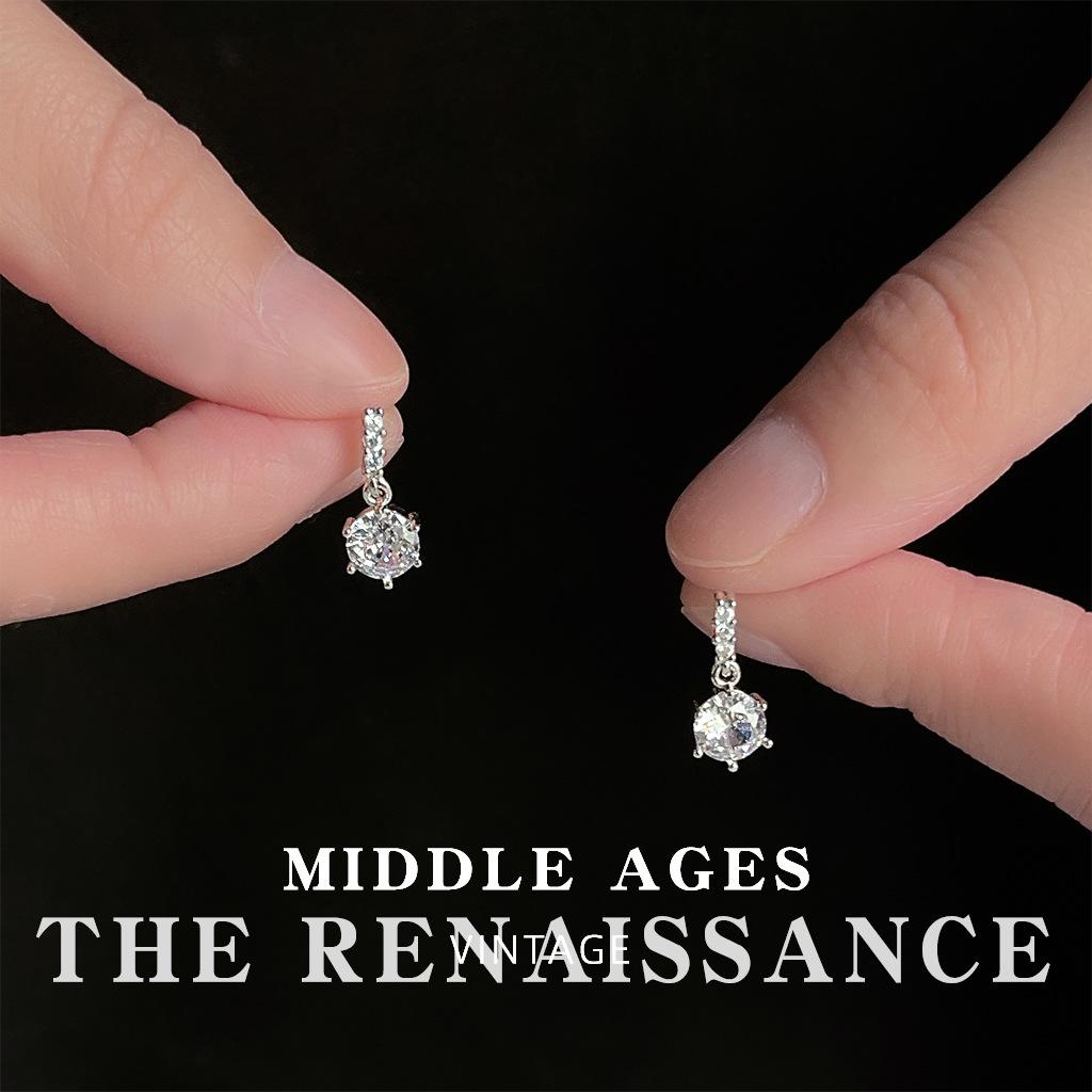 Zircon earrings fashion light luxury minimalist stud earrings commuter earrings women