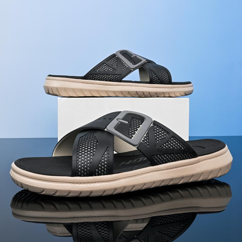 Fashion New Men Summer Slippers Thick Sole House Non Slip Bathroom Shower Slides Outdoor Soft Cloud Fashion Beach Shoe Flip Flop