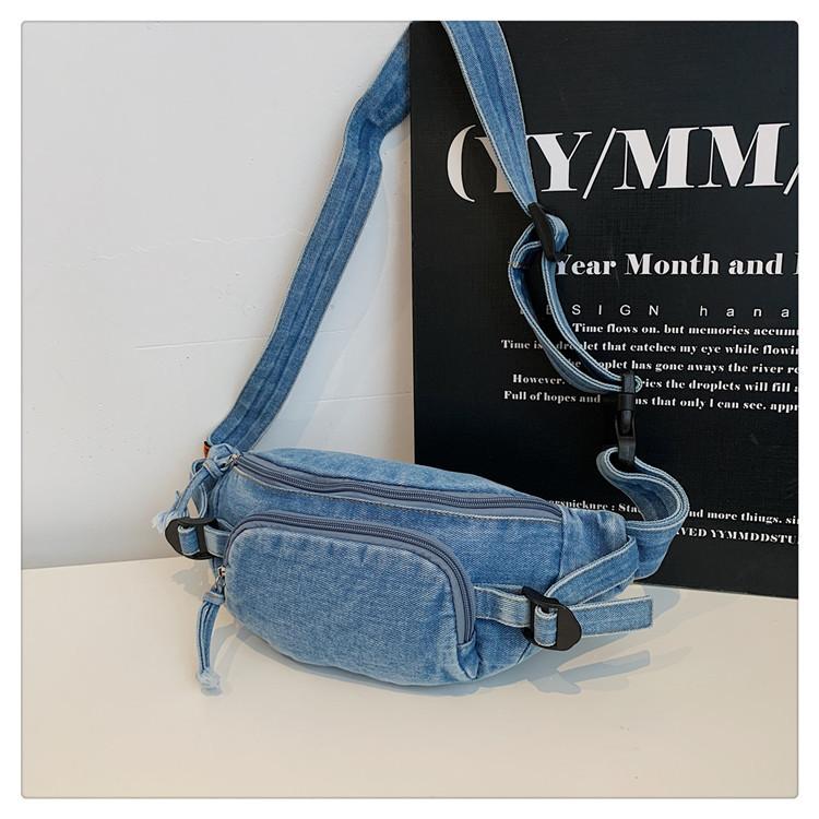 Damenmode Blau gewaschener Denim Hüfttasche Crossbody Brust Schultertasche Verstellbarer Riemen Reißverschlusstaschen Reise Sport