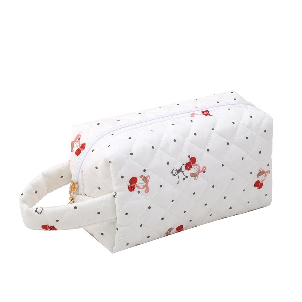 Floral Print Quilted Makeup Bag Large Capacity Cute Toiletry Pouch for Travel Ins Fashion Cosmetic Organizer for Women Girls