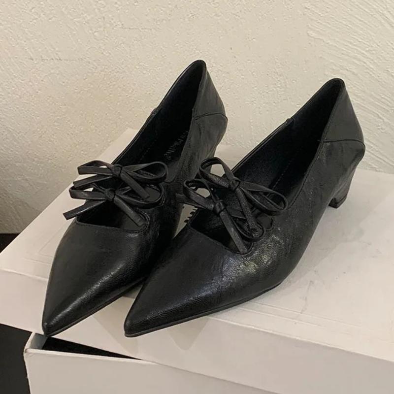 Mode Elegant Spitzschuh Doppelschleife High Heels Damen Mode Ausgehöhlte Flache High Heels Bequeme Weiche Leder Schuhe mit niedrigem Absatz