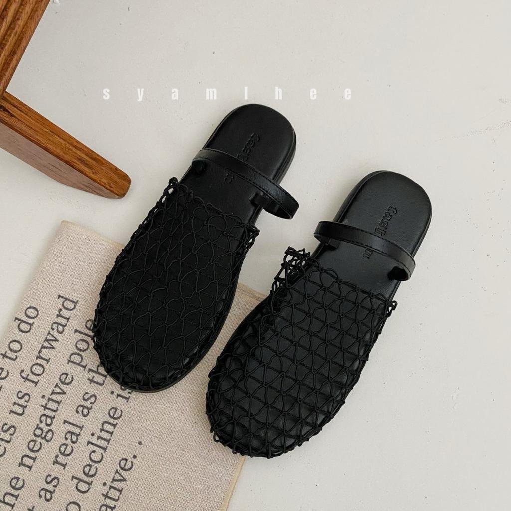 Fishing net design slippers women's 25 summer wear new hollow bag head soft bottom flat bottom word with cool slippers