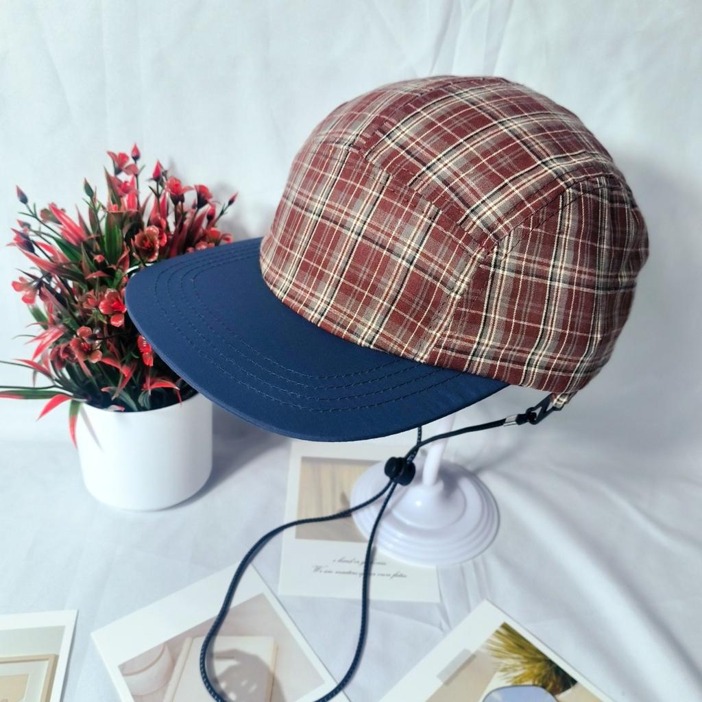 New plaid color matching cap, windproof rope, thin quick-drying and breathable men's and women's flat edge baseball hat, sunshade and sun protection