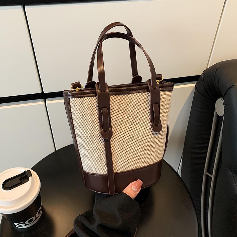 Fashionable Large-capacity Commuter Single-shoulder Crossbody Bucket Bag