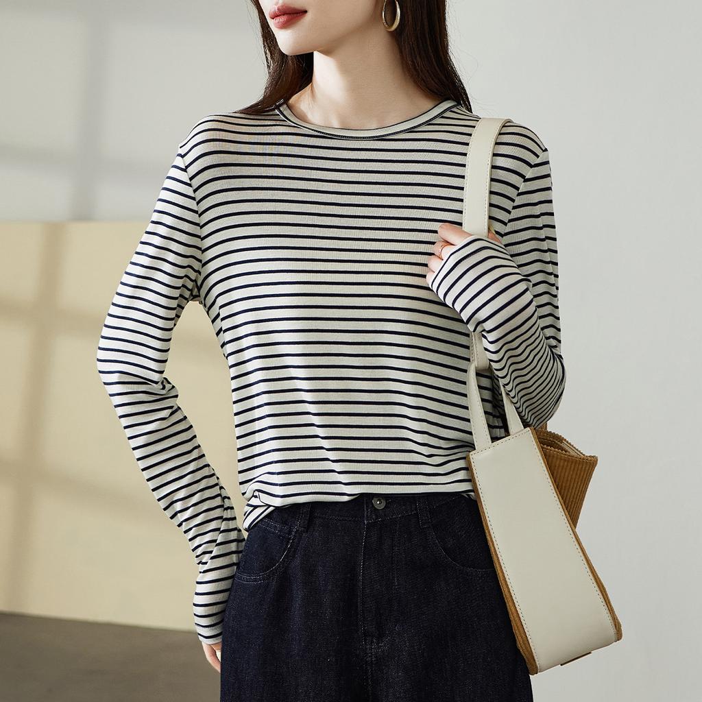 Round neck striped long-sleeved base shirt for women