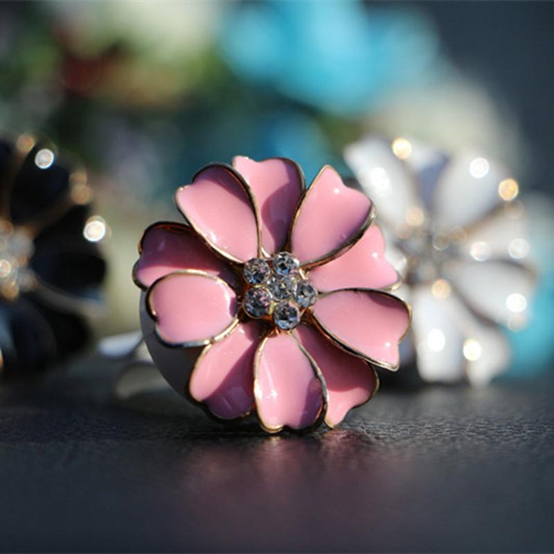 Car Air Outlet Fragrant Perfume Clip Air Freshener Diffuser Universal Exquisite Diamond Car Air Conditioning Air Clip