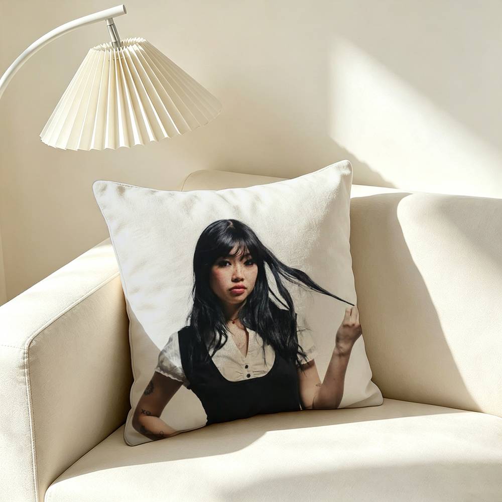 Bbeabadoobee Pop Singer Square Doublesided Printed Pillow Case Bedroom Bedside Pillow Sofa Cushion Cover