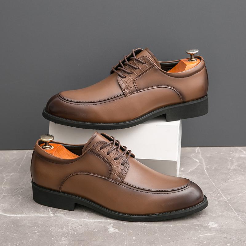 High Quality Brogues Leather Shoes Men Trend Men's Dress Formal Leather Shoes Autumn Wedding Business Social Oxford Shoes Male