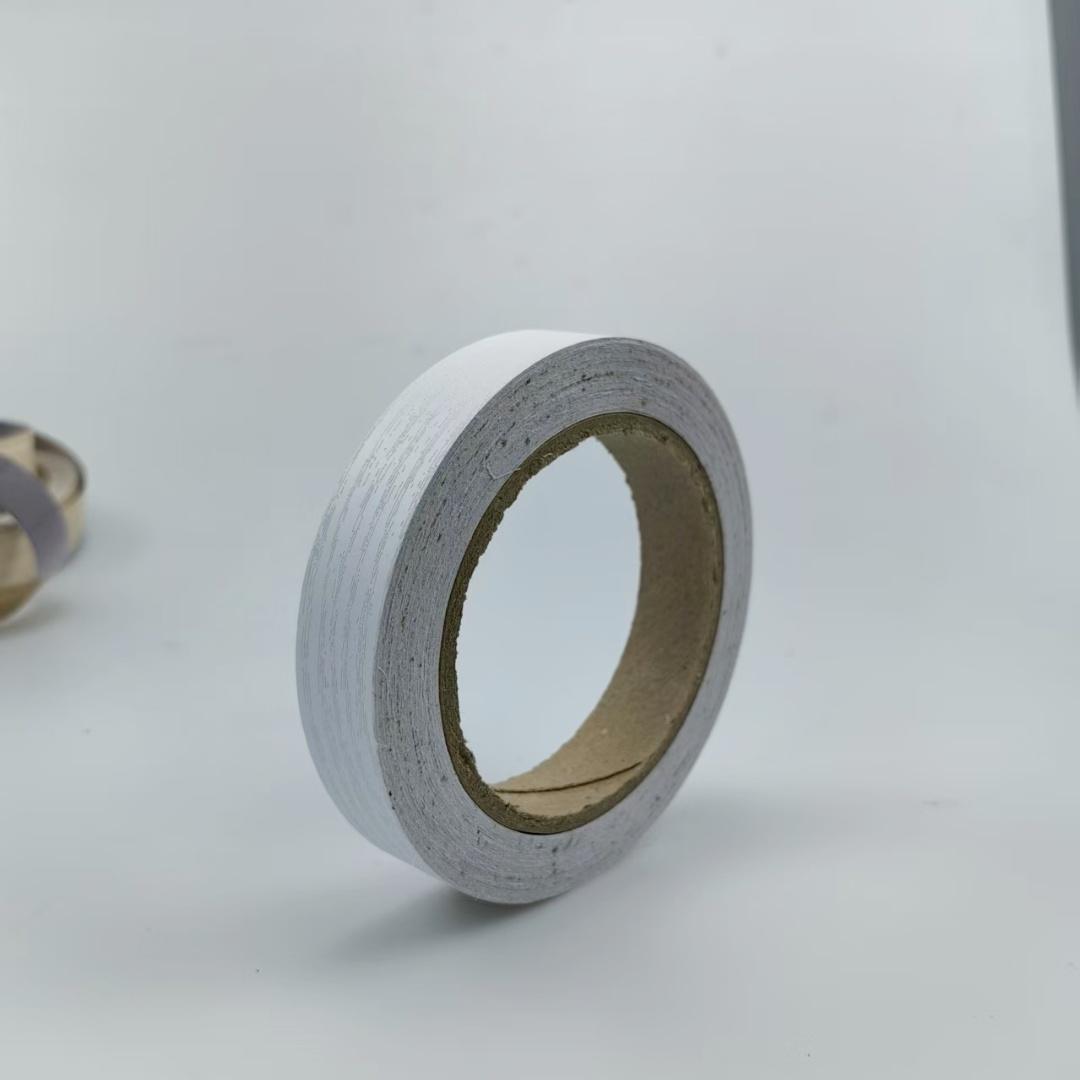 

1 piece of self-adhesive edge banding, 5m/196.85 inches of self-adhesive edge banding decoration, U-shaped furniture decoration 2cmx10m