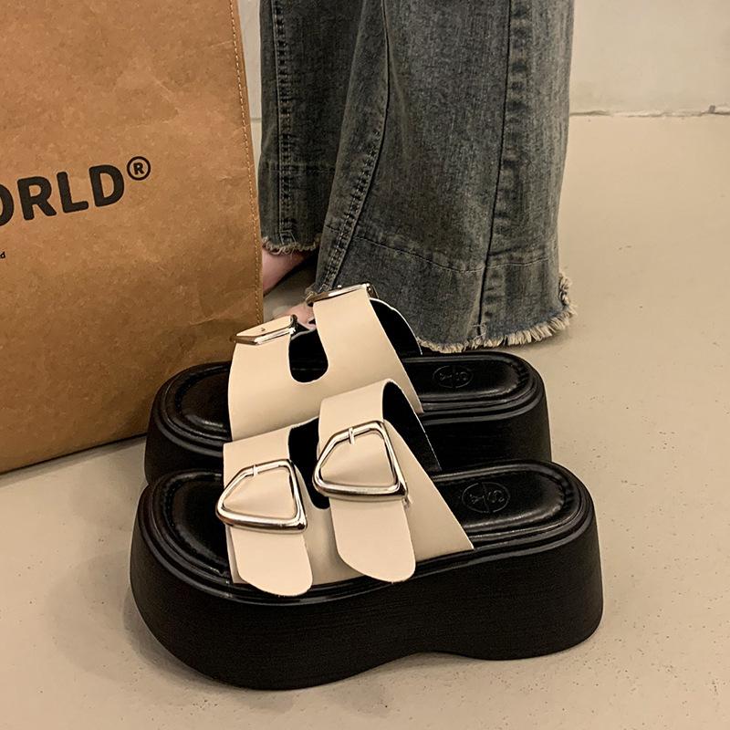 French thick bottom heightening with skirt going out wedge slippers women's summer wear 2025 new high-end cool slippers