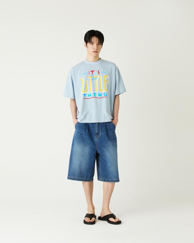 Diaendeukweseucheon Little Thing Print T-Shirt / Light Blue
