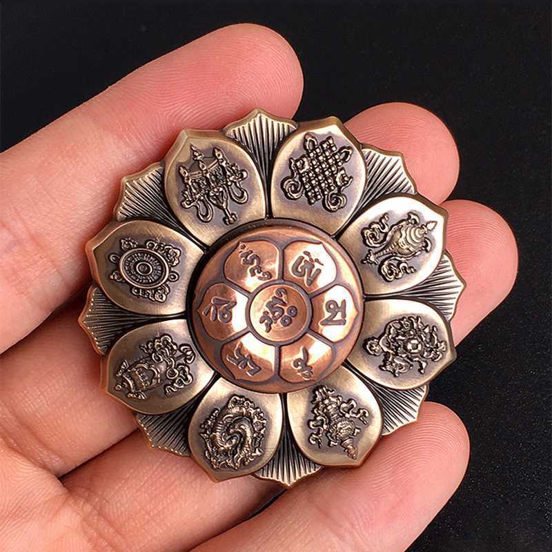 Lotus Fingertip Gyro Toy Buddha Eye Spinner Finger Gyro Lotus Wheel Bronze Fingertip Rotate Buddhist Meditation Decoration Gift