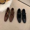 Fashion Shallow Shoes Women Vintage Square Toe Flat British Style Oxford Shoe Female Ballet Casual Loafers Brand