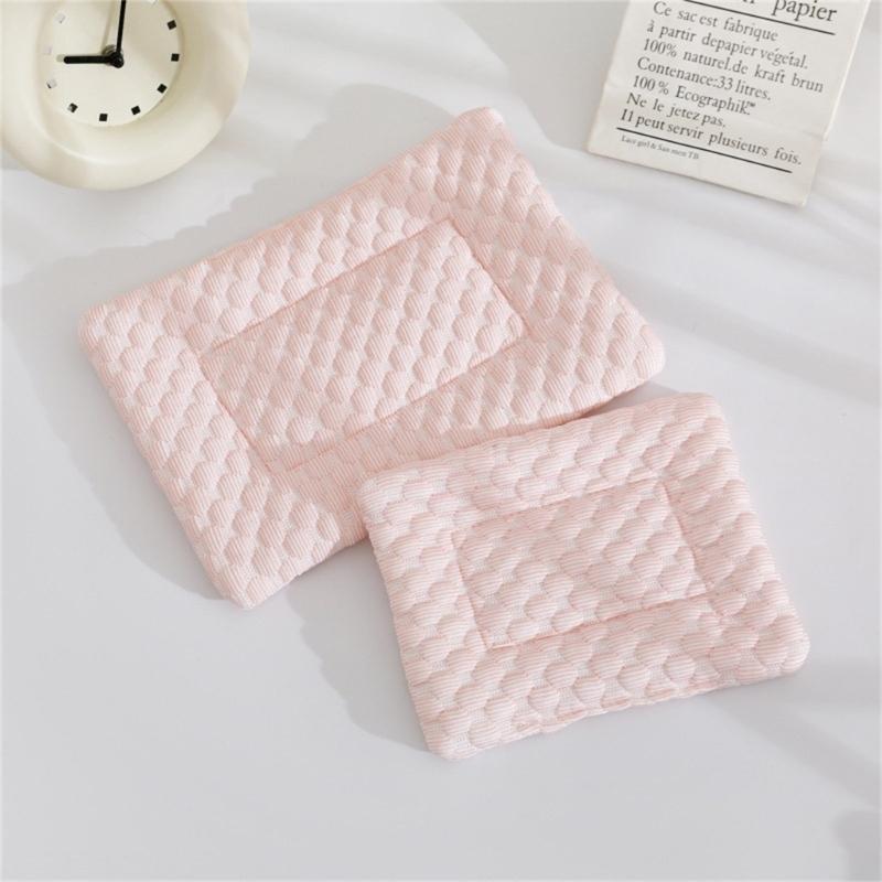 Small Animal Cooling Bed Mats With Antislip Base Multipurpose Hamster Cage Pad Ice Silk Fabric Easyly To Clean