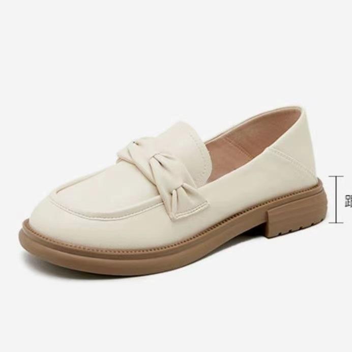 

Летние женские новые кожаные туфли-лодочки на низком каблуке, однотонные простые женские туфли из кожи 40 белый