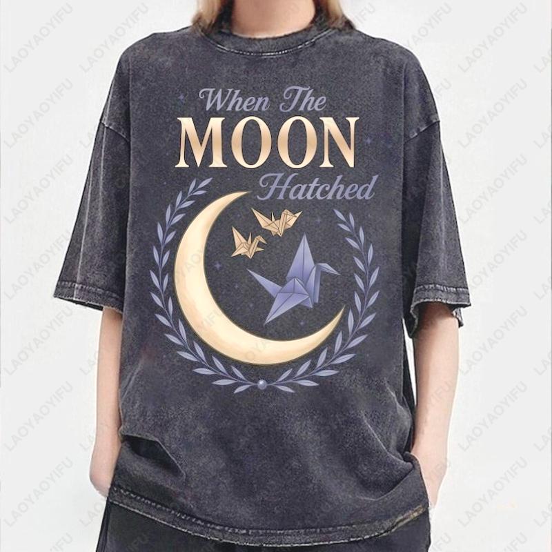 

When The Moon Hatched Romantasy Dragon Bookish Cotton TShirt Dreamy Lunar Origami Crane Tee Magical Celestial Printed Woman Tops 4XL