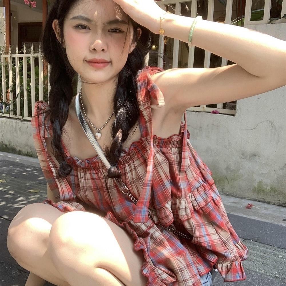 French design sense red plaid suspender vest women's summer new loose and thin age-reducing sleeveless short top