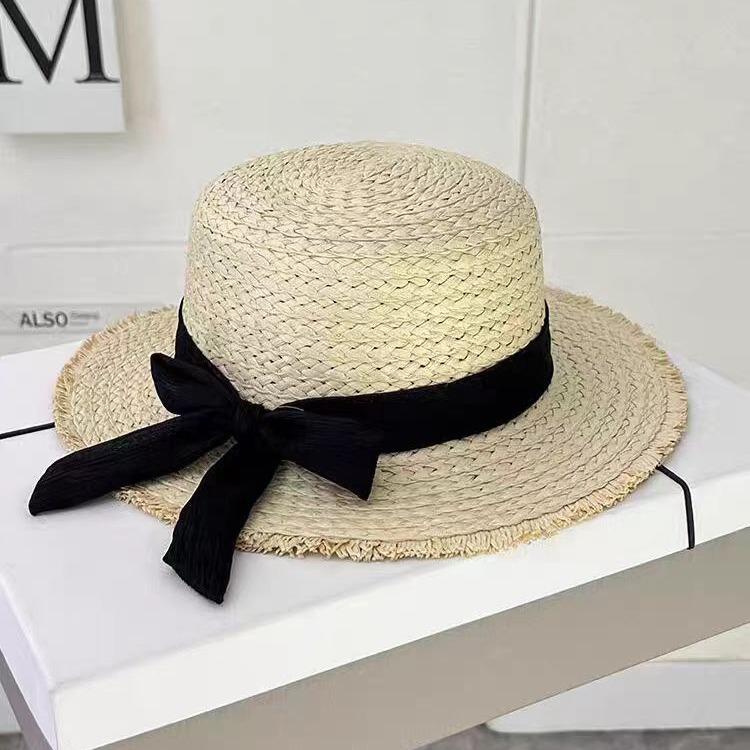 

Seaside outing beach hat flat top straw top hat breathable comfortable straw hat summer sunshade sun protection hat female bow M（56-58cm） бежевый