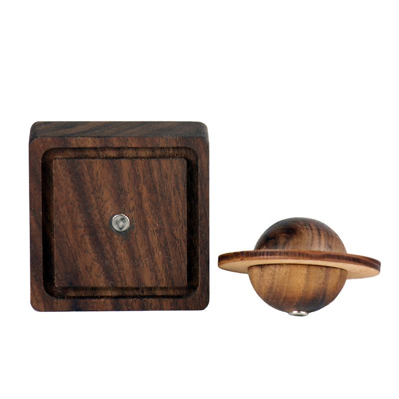 Natural Black Walnut Aroma Diffuser: Creative Wooden Essential Oil Ornament for Home Decor