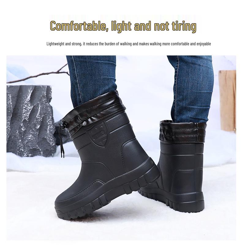 Vanntette fleeceforede midtlegg-regnstøvler, varme og tykkere med snøring for vinterbeskyttelse. Egnet for utendørs bruk.