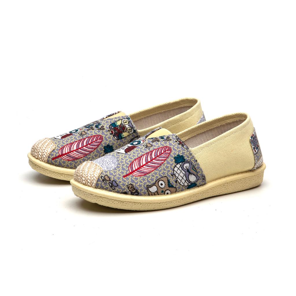 New fashion canvas shoes female student flat white shoes Korean version casual fisherman shoes one pedal lazy shoes