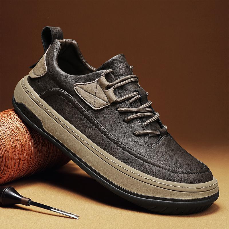 New Casual Leather Men's Shoes 2024 Luxury Comfy Sport Shoes Outdoor Sneakers Antiskid Driving Shoes Designer Mocassins