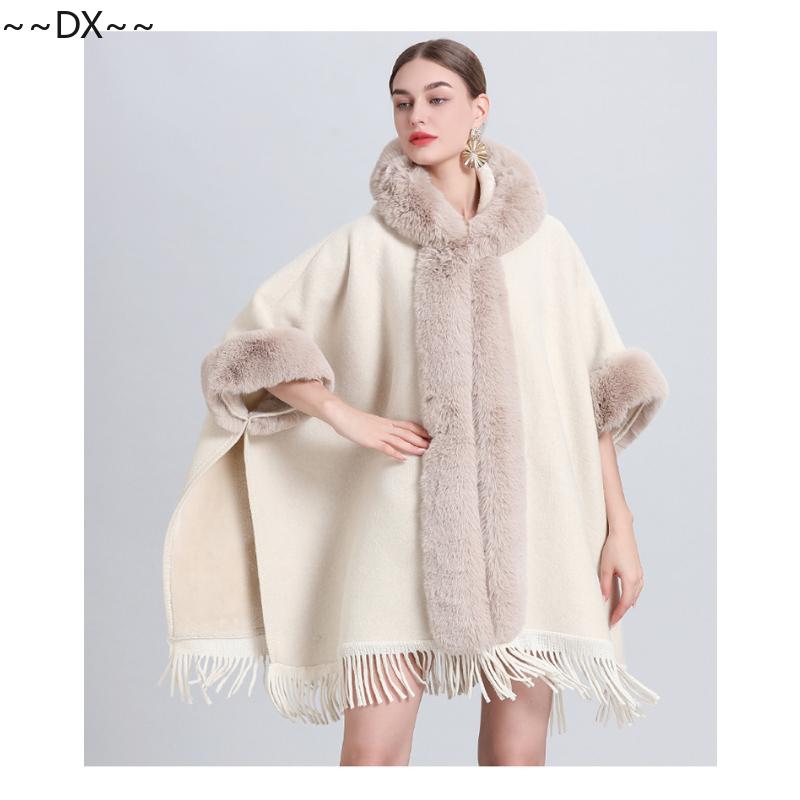 Новая накидка-шаль спицами из снежинок и флиса с толстым меховым воротником. One size — фото 3