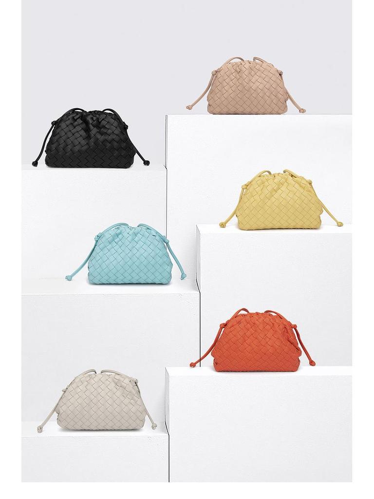 2023 Women's Fashion Woven Dumpling Crossbody Clutch: Sweet & Trendy One-Shoulder Bag