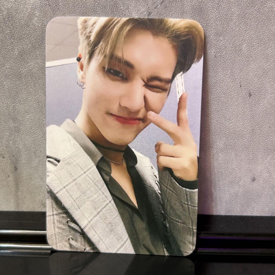 

[ВИКОРИСТАНО] Колекційна картка ATEEZ Wooyoung Бонус SixKshop ATEEZ A
