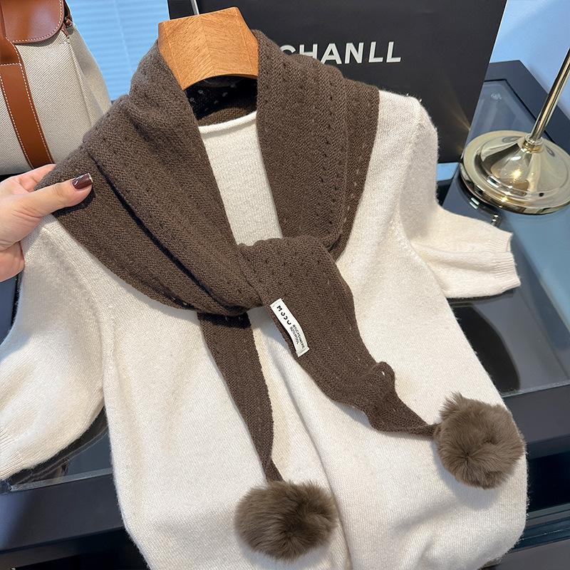 British Korean Triangle Scarf With Ball Niche 100% Wool Scarf Women Headscarf Knitted Scarf Multi-functional Warm Winter Scarf