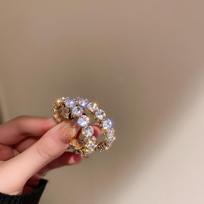 Silver Needle C-förmige Diamant Zirkon Ohrringe - Leichter Luxus Geometrisches Design für ein hochwertiges, einzigartiges Temperament.