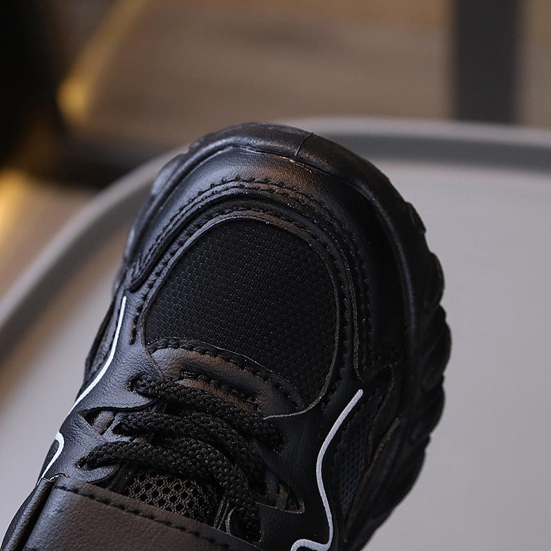 Nowe Wiosenne i Jesienne Modne i Wszechstronne Wygodne Odporne na Zużycie Sportowe Buty z Miękką Podeszwą dla Chłopców i Dziewcząt