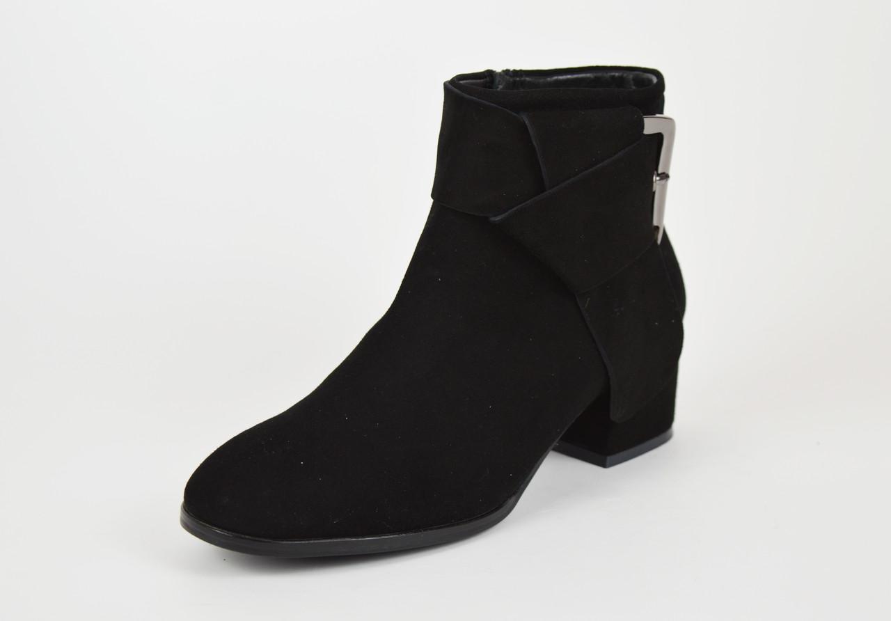 

Черевики Lottini 042071 40 Чорні 40 чорний