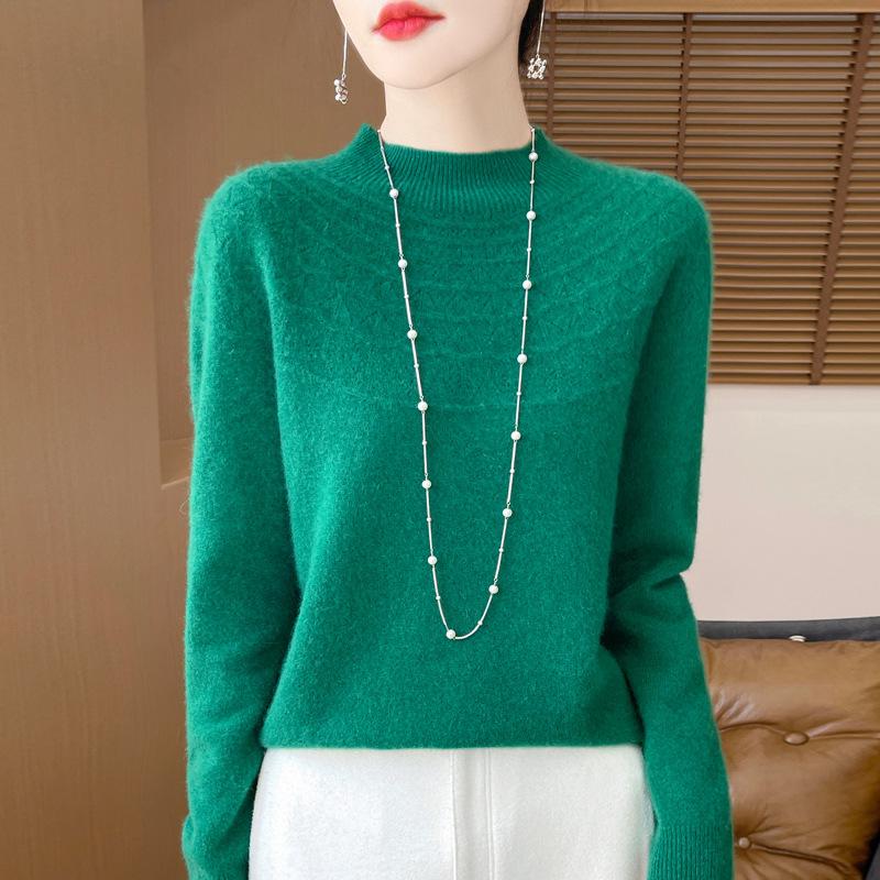 2025 Autumn/Winter Women's Half-High Collar Hollow Design Pure Wool Seamless Sweater Pullover