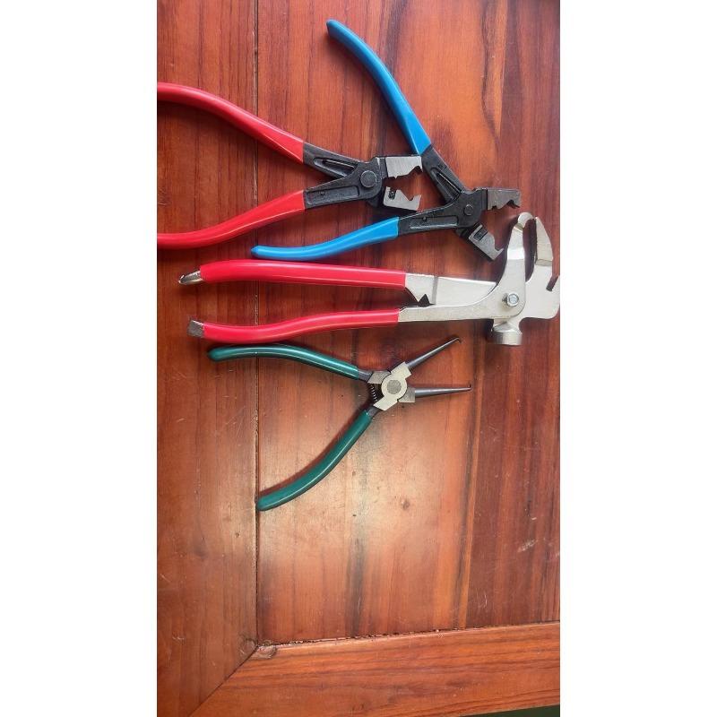 Car water pipe pliers, calipers, dust cover assembly pliers, tiger shaped air conditioning pipe disassembly pliers, clamp pliers, auto repair tools