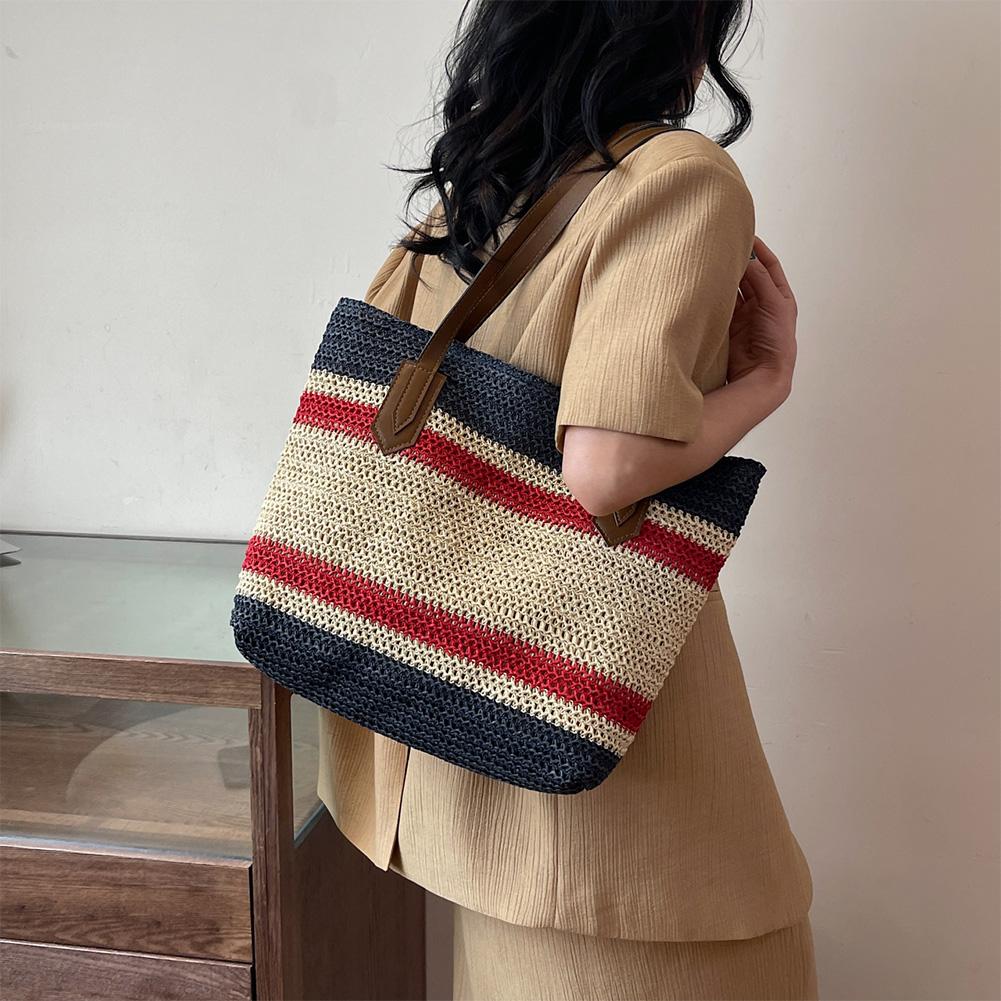 Straw Shoulder Bag for Women Large Capacity Summer Beach Bag Woven Hobo Bag Crossbody Bag for Travel Holiday Shopping