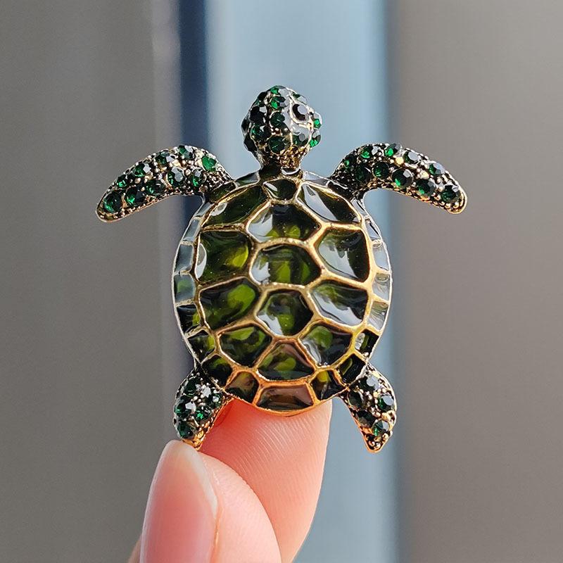 Vintage Rhinestone Cute Cartoon Turtle Animal Brooches For Women Men Clothing Accessories Brooch Pins Charms Party Jewelry Gifts