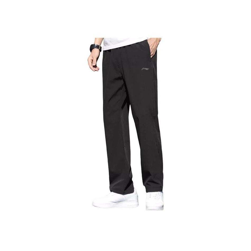 

Li-Ning Легкие быстросохнущие прямые трикотажные спортивные брюки мужские низ черного цвета AYKT527-5 S