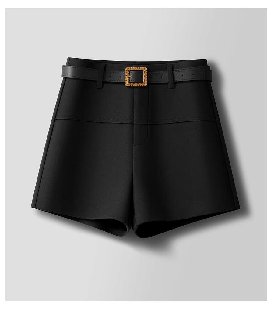 Khaki Woolen A-Line Booty Shorts: Women's Casual Wide-Leg Pants for Autumn/Winter 2024 Fashion